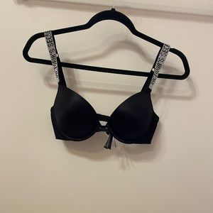 Black Bombshell Push-up Bra